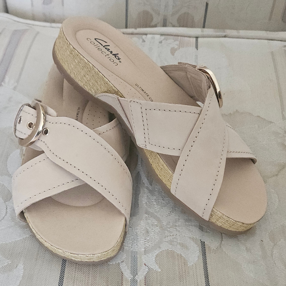 Clarks Reileigh May Cream Sandals 8